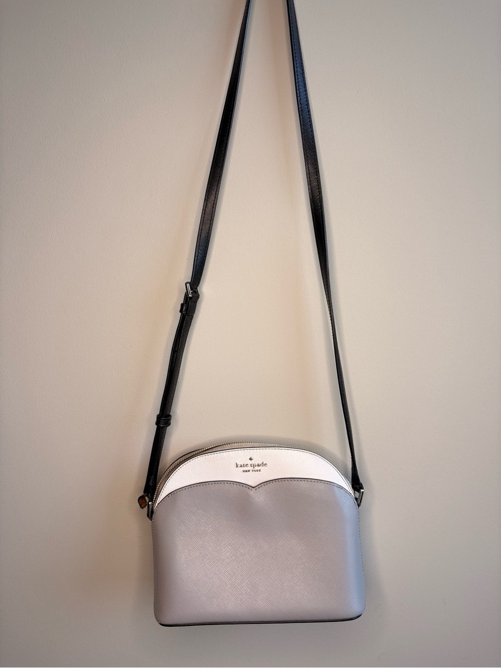 Kate Spade New York Crossbody Bag + Matching Wallet Gray White Fair Condition